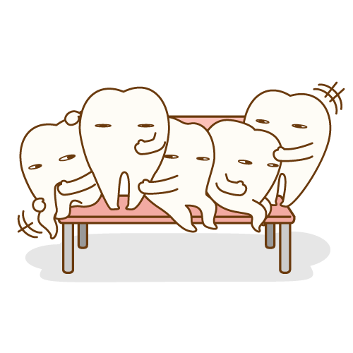 押し合う歯